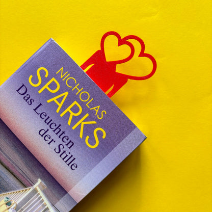 Lovely heart-themed bookmark – perfect for book lovers